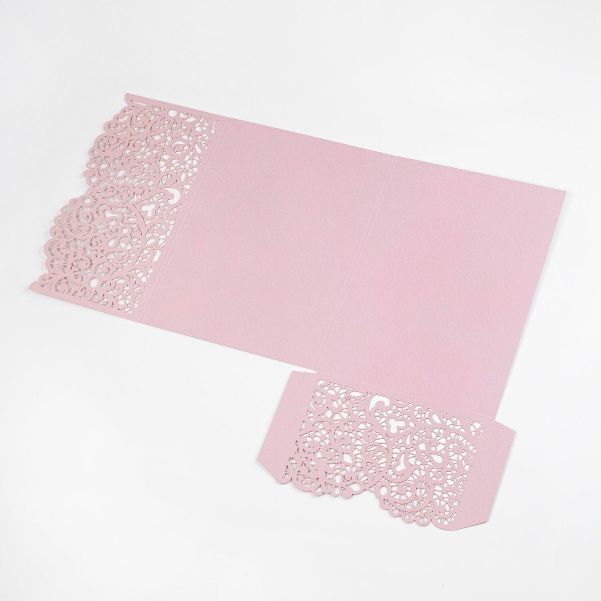 Różowe okładki pocketfold wycinane laserowo – zaproszenia DIY na ślub, urodziny, chrzest, składane na trzy, z kopertą
